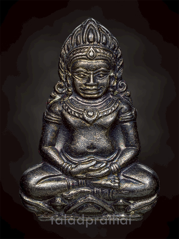 พระเทริดขนนกยอดขุนพล ค่ายอดิศร จ. สระบุรี ปี 2514